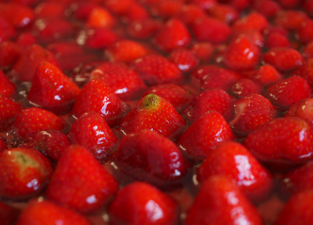 草莓是上火吗,草莓是去火的吗