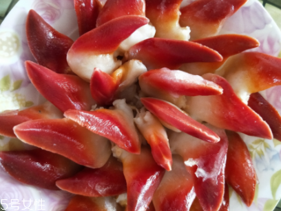 椰子肉孕妇可以吃吗,孕妇椰子肉生吃可以吃吗 椰子肉孕妇可以吃吗,孕妇椰子肉生吃可以吃吗