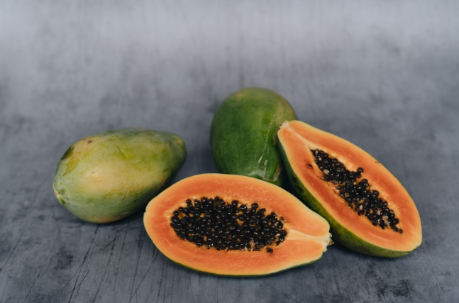 木瓜是生吃好还是熟吃好,木瓜吃熟的好还是生的好