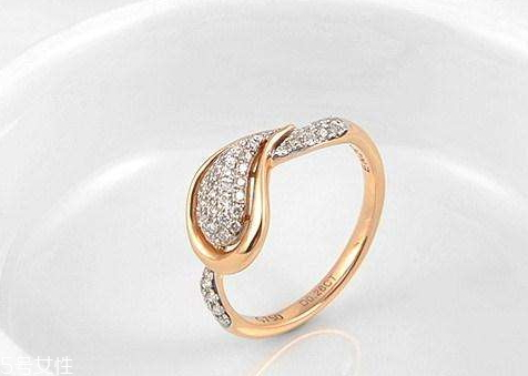 玫瑰金的特点,玫瑰金的特点及优点