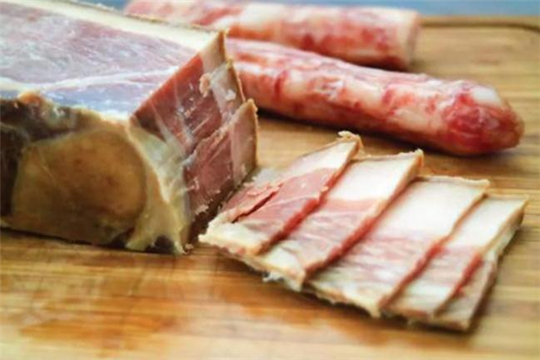 金华火腿选购技巧(金华火腿怎么选择) 金华火腿选购技巧(金华火腿怎么选择)