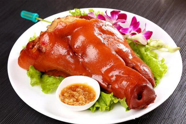 过年吃猪头肉的寓意,春节吃猪头有什么寓意