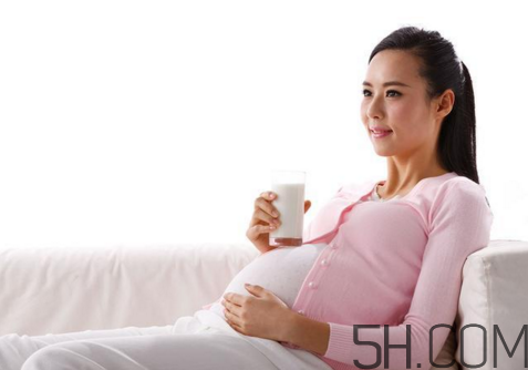 孕妇奶粉能和鸡蛋一起吃吗?,鸡蛋能和奶粉一起吃吗