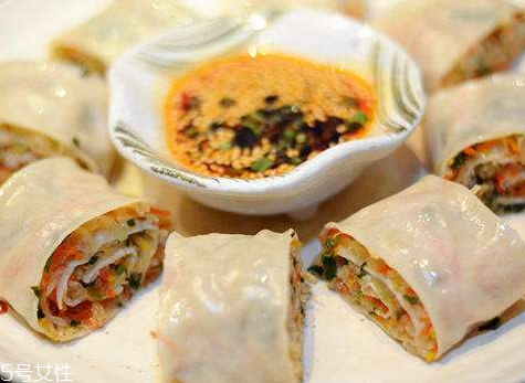 朗姆酒可乐调酒比例,朗姆酒加可乐的比例