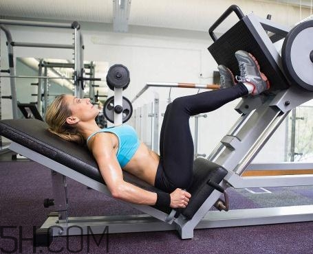 腿举的正确动作(腿举标准动作) 腿举的正确动作(腿举标准动作)