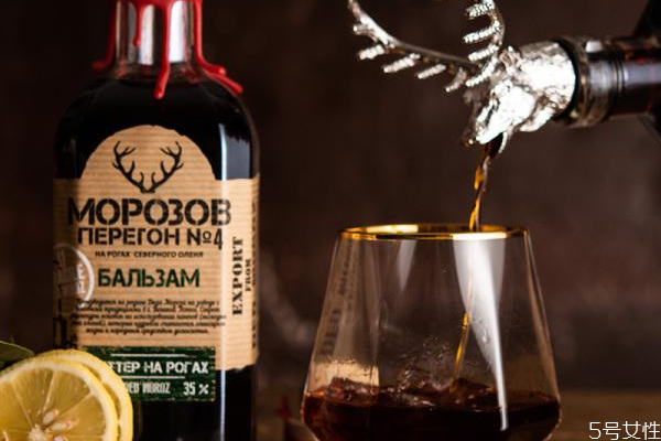 野格利口酒怎么喝,草莓利口酒怎么喝