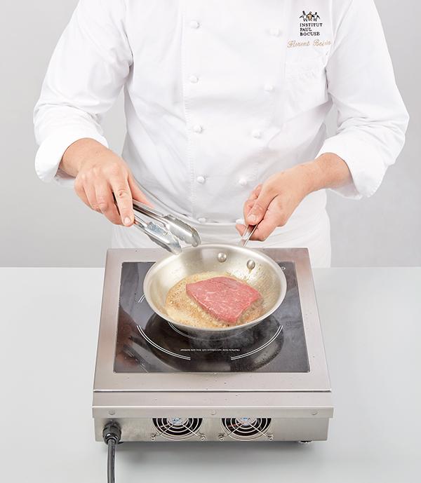 如何煎出完美牛排,成品的牛排怎么煎