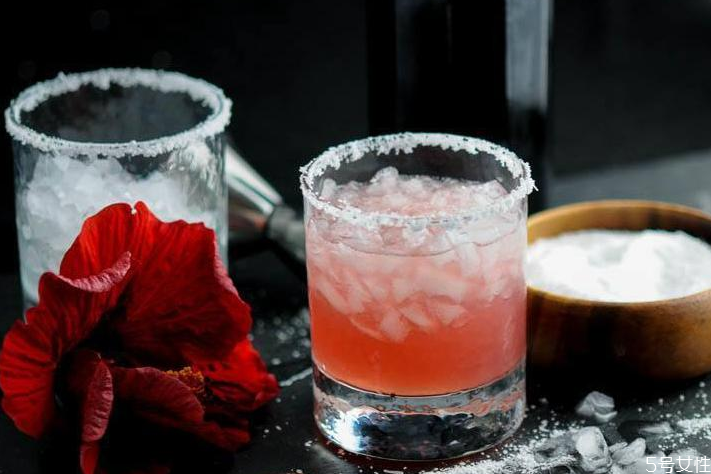 鸡尾酒盐边是什么盐,鸡尾酒用的盐是什么盐