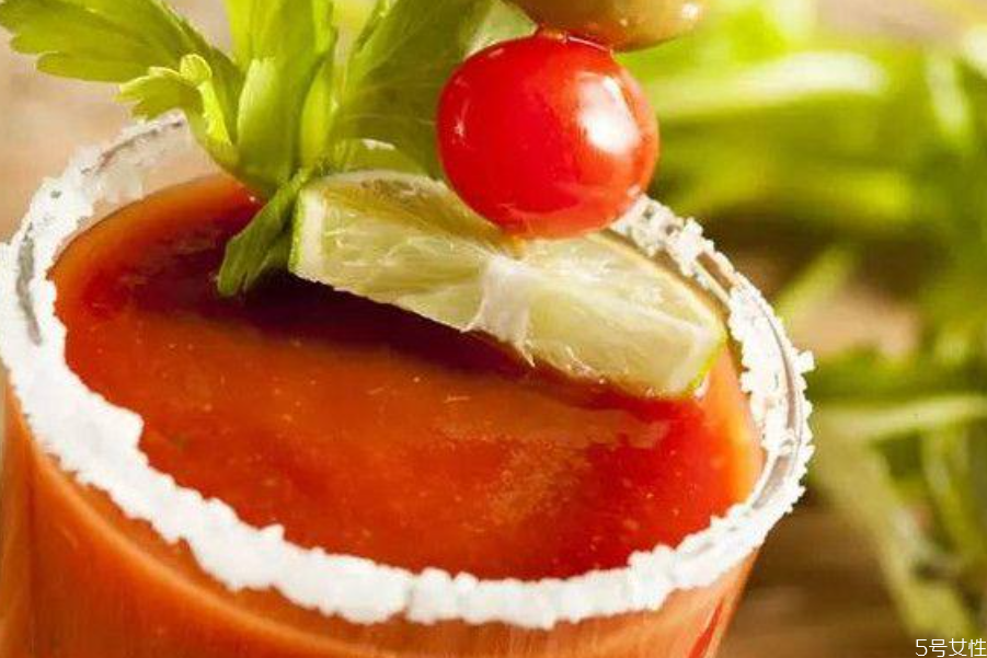 血腥玛丽为什么叫血腥玛丽的小视频,血腥玛丽为什么叫血腥玛丽英文回答