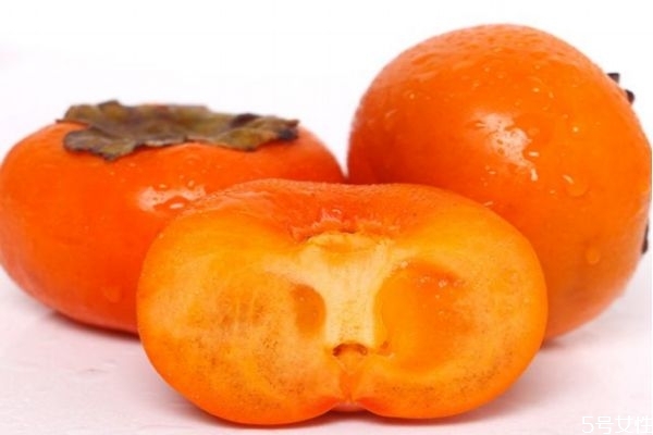 怎样泡青柿子又甜又脆,青柿子怎么用水泡脆甜 怎样泡青柿子又甜又脆,青柿子怎么用水泡脆甜