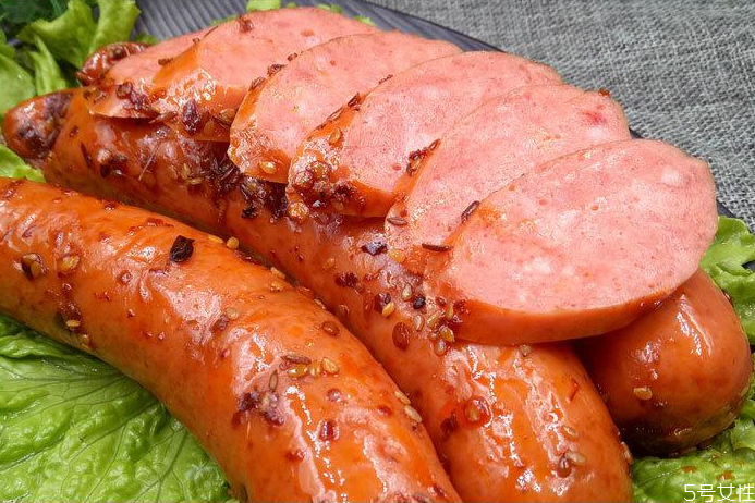 哈尔滨红肠外面的皮能吃吗,哈尔滨红肠可以吃吗