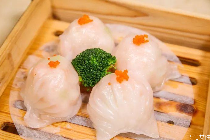 水晶虾饺皮的制作配方,水晶虾饺的皮配比
