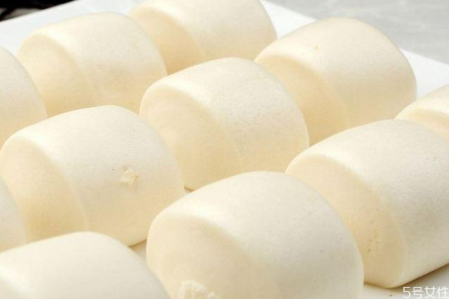 老面馒头不放碱可以吗?,老面馒头必须放碱吗