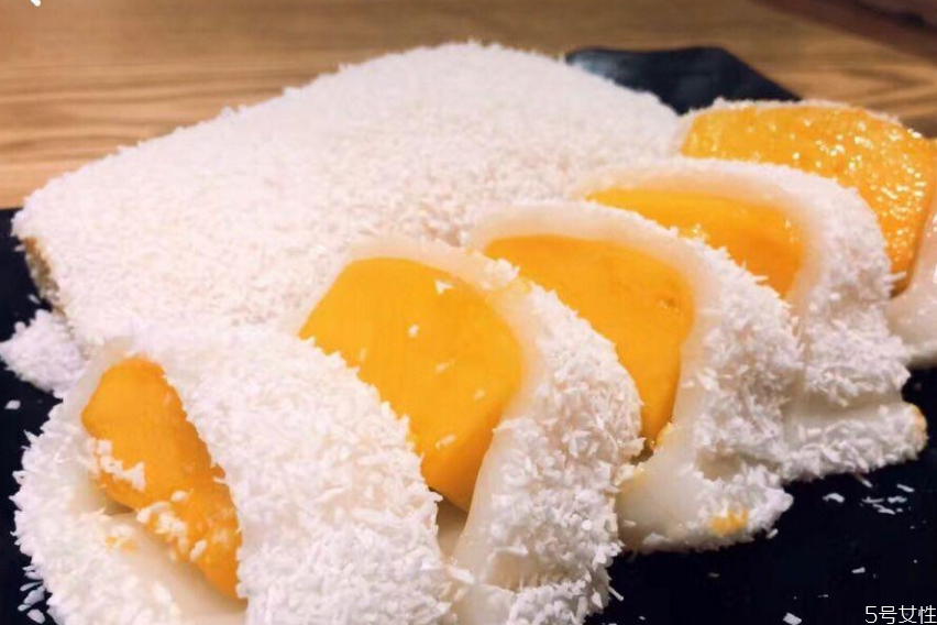 糯米糍太黏了怎么补救,糯米糍蒸熟后太粘怎么办