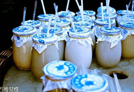 老北京酸奶和普通酸奶的区别,老酸奶和普通酸奶区别