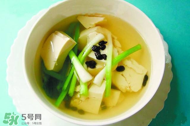 产妇发烧怎么办最好的方法,经期一到就感冒吃什么才能调理好
