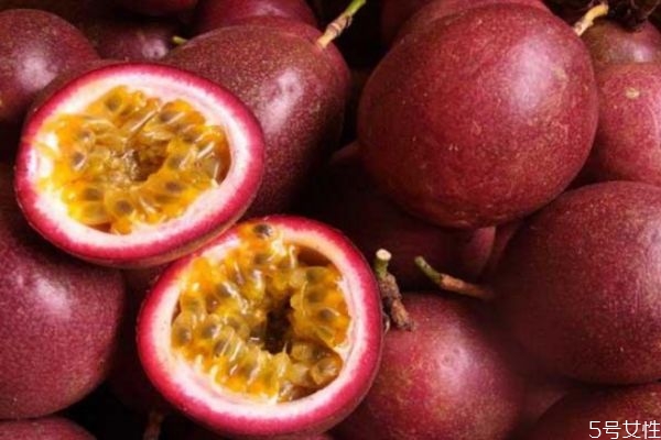 百香果一年四季都有吗?,百香果是不是四季都有?