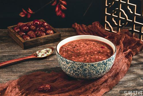 腊八节晚上喝粥可以吗,腊八节晚上能吃腊八粥吗