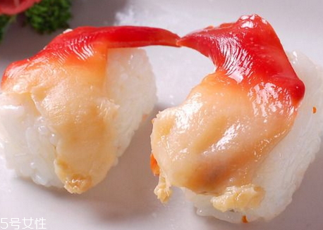 新鲜的北极贝颜色,生的北极贝是什么颜色