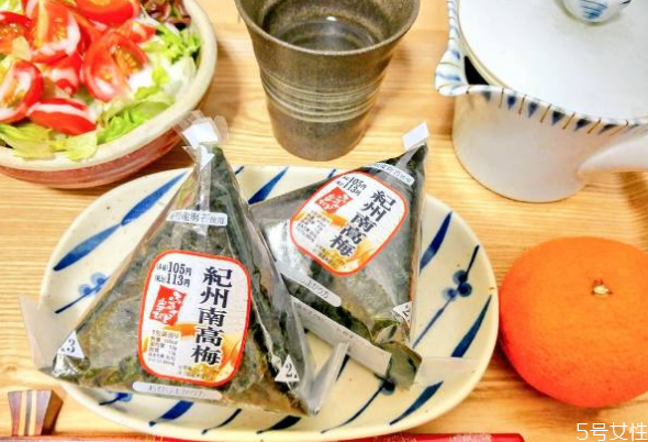 日本的饭团有味道吗,日本的饭团好吃吗