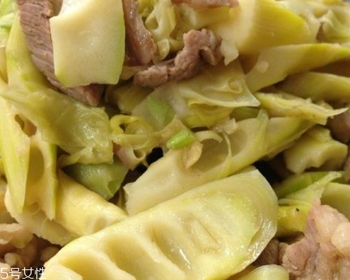 焖面一般焖几分钟大火还是小火,怎么做焖面好吃又简单