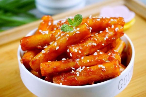 炒年糕怎么做好吃又简单,如何炒年糕简单又好吃