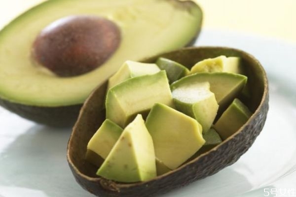 牛油果里面是什么样的?,牛油果是什么东西