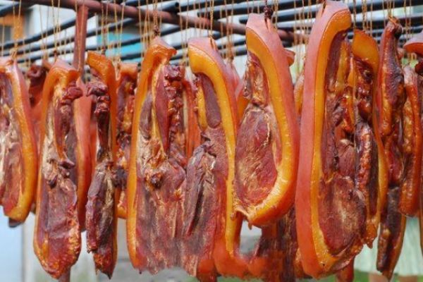 腊肉应该怎么做才好吃,怎么样腌制腊肉好吃窍门