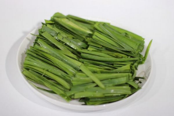 如何用微波炉做韭菜盒子,如何用微波炉做韭菜