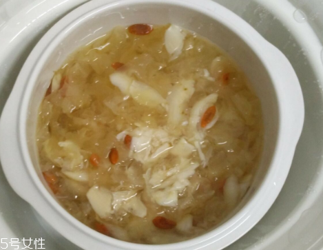 奶黄包热量高不高,一个奶黄包热量