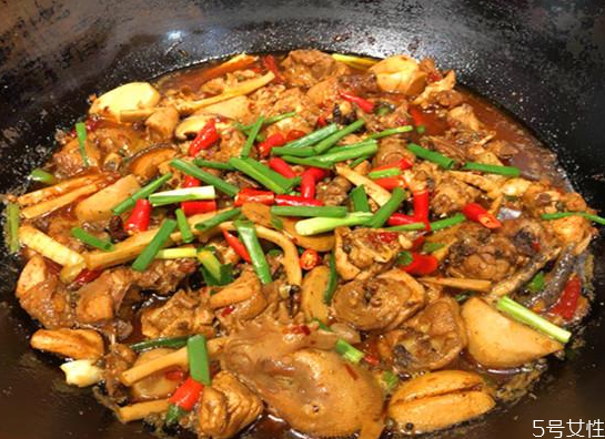 柴火鸡用什么鸡好,柴火鸡都是用什么鸡做的