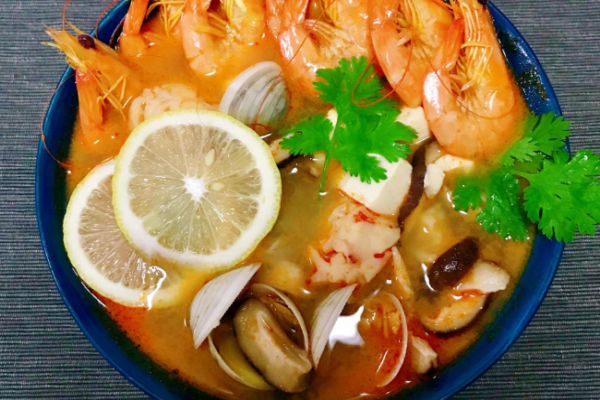 做冬阴功汤需要什么材料,冬阴功汤食材放哪些