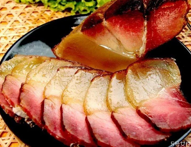 熏腊肉致癌是真的吗,烟熏腊肉致癌是真的吗