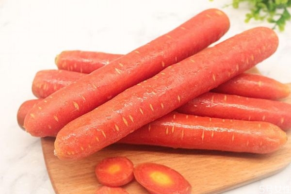 水果胡萝卜可以直接吃吗,水果萝卜能直接吃吗