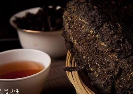 茯砖茶价格多少钱一斤,荷香茯砖茶价格