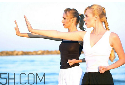 太极拳和瑜伽有什么区别(太极和瑜伽的区别) 太极拳和瑜伽有什么区别(太极和瑜伽的区别)