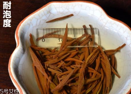 鲜人参和干人参的区别,鲜人参和干人参的区别