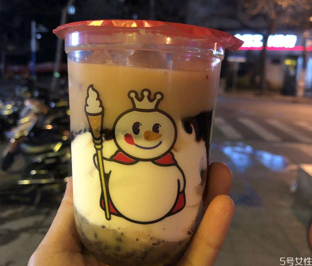 摇摇奶昔怎么喝,吃土摇摇奶昔可以不加冰吗