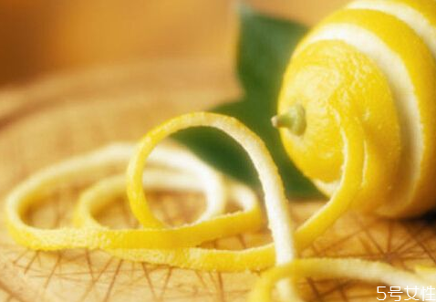 柠檬皮厚好还是皮薄好?,柠檬皮薄的好还是厚的好
