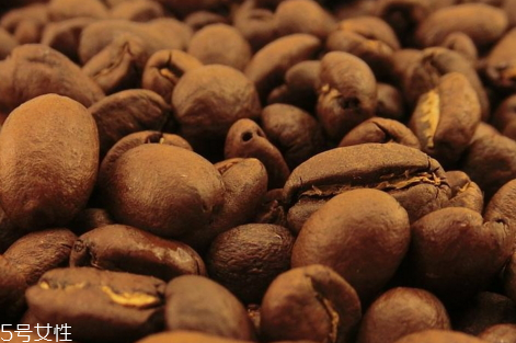 咖啡豆怎么研磨成咖啡粉,咖啡豆怎么研磨成粉