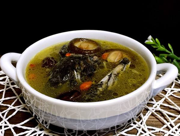 香菇乌鸡汤的做法大全,香菇乌鸡汤的做法窍门