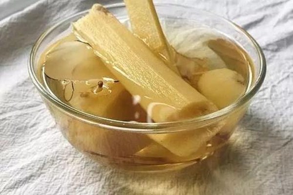 甘蔗和什么一起煮水好(甘蔗和什么一起煮水比较好)