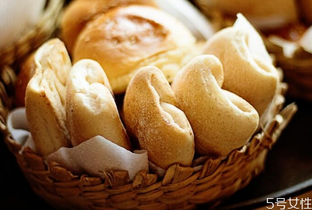 怎么看全麦面包是不是真的,全麦面包怎么看是真的全麦面包 怎么看全麦面包是不是真的,全麦面包怎么看是真的全麦面包