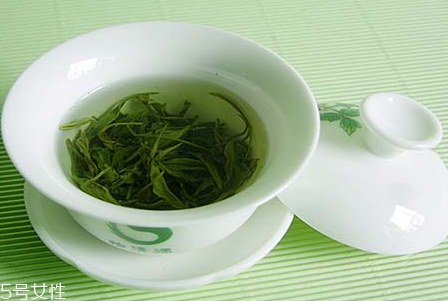 毛尖可以放冰箱吗,毛尖必须放冰箱吗