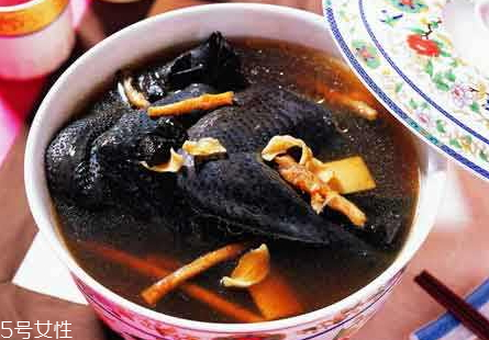 天麻炖乌鸡炖多长时间,乌鸡能炖天麻吗