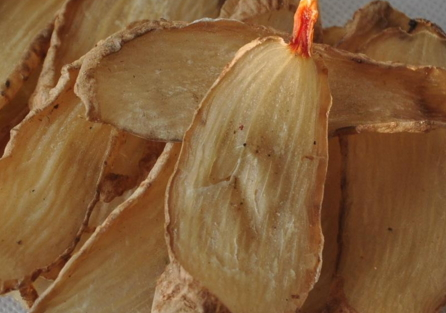 乌天麻什么颜色,乌天麻里面是什么颜色 乌天麻什么颜色,乌天麻里面是什么颜色