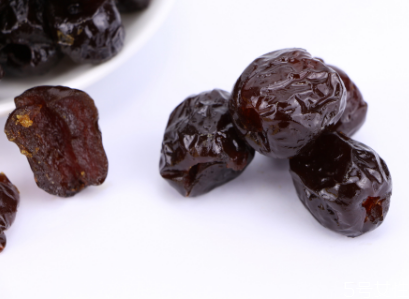 蜜枣和什么炖汤好喝,蜜枣和什么煲汤比较好