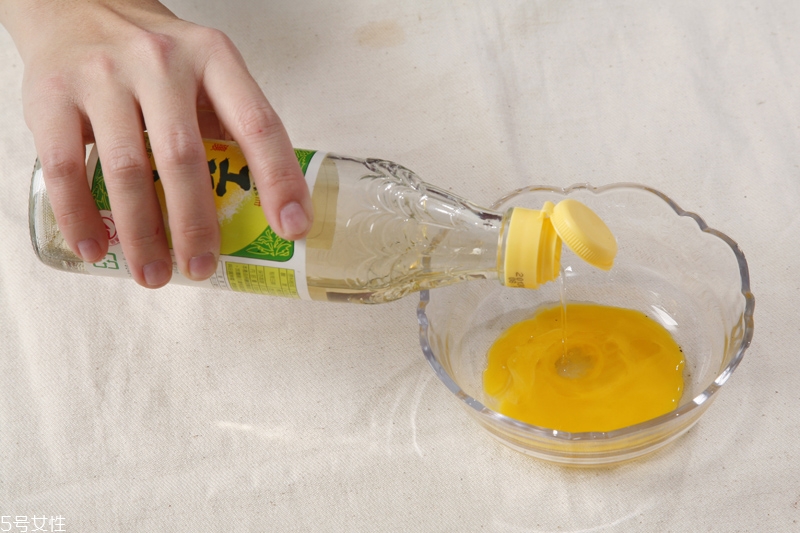 蛋黄护发的妙用,蛋黄护发有什么功效