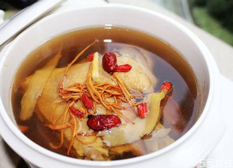 老鸭汤如何去腥味,老鸭汤去腥方法