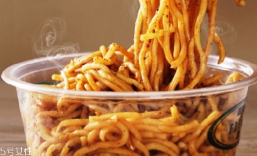 车仔面和方便面哪个好吃,车仔面和方便面哪个健康